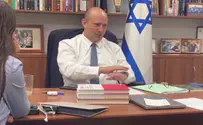 מה השעה הכי הזויה שבנט שלח בה הודעה?