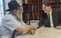 בועז ביסמוט עלה ללשכתו של הרב אליהו זייני
