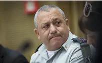 Вход Айзенкота в политику взбодрил правый блок 