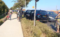 גבר נורה בתוך רכב ליד שפיים, מצבו קשה