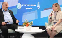 השתתפת באירועים עם תומכי טרור? "לא זוכר"