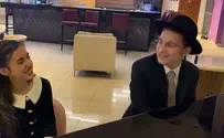 עדי ביטי ועמית מורשת שרים מאחורי הקלעים