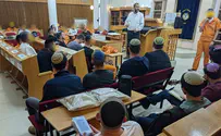 תלמידי הישיבה למדו עם אסירי כלא צלמון
