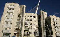 Arabs throw rocks at Jews in Jerusalem's Kiryat Moshe