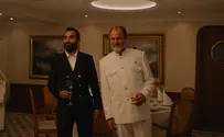 סרט: משולש העצבות       