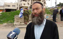 המחבל מת, הבעיה היא המאות שרקדו בשועפט