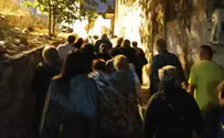 Ukrainian Jewish refugees get their 1st taste of Jewish holidays