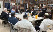 סמוטריץ' נפגש עם רבנים ועם אלופים במיל'