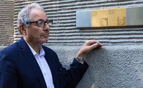 On Kristallnacht, Munich protesters compare COVID to Holocaust