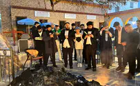 הרב יואל פינטו התפלל בציון רבי עמרם