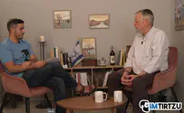 Bereaved father Arnold Roth in the Zionist Salon