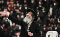 המשפיע החסידי תפס את החנוכיה והחל לרקוד