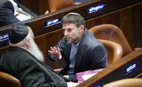 Первое испытание для правого правительства