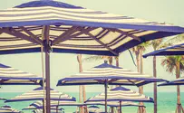 What can you expect from the Hilton beach in Tel Aviv?