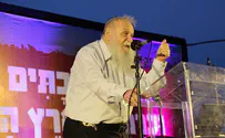 "גאון באהבת ישראל" אמר עליו הרב צבי יהודה