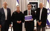42.5% מהישראלים התנדבו בשנה החולפת. הנשיא יצחק הרצוג: "הם הגיבורים שלנו"