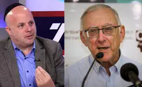 מנחם טוקר התקשר בשידור לפרופ' אסא כשר