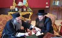 רבה של סעודיה במעונו של הרב פינטו