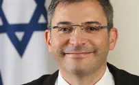 זכויות העצורים הופרו-השופט הוציא להם אוכל