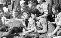 UN exhibit reminds world when it turned its back on stateless Jews