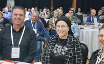 "אתם מחזיקים את המפעל הציוני"