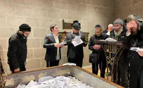 מאות מתפללים הגיעו לציון מייסד חב"ד