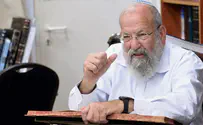"הרב אלישע נתן לנו חיים"