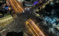 Thousands protest new government