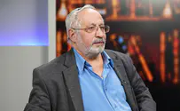חוקר התנ"ך שמספר את סיפורי הנביאים אחרת