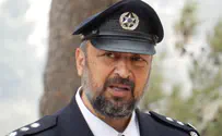 לשאת נשק בשבת, להשאיר טלפון בבית הכנסת
