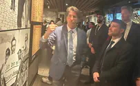 Smotrich tours Holocaust Memorial Museum: Never again
