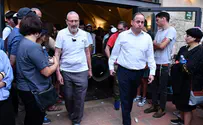 חוזר מהלוויה קשה, מפורק ומלא עוצמה 