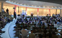 פוליטיקאים, אתם צריכים להיות בבתי העלמין