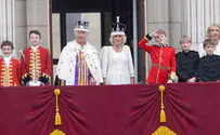 The moment King Charles III was crowned