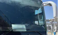 שוהה בלתי חוקי התחזה והסיע את חבריו