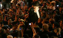 פלאש90' הרב ליאור: להצטדק על אמירת דעת תורה?