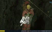 אחרי עשרה ימים באפילה: חוקר המערות חולץ