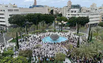 Tel Aviv must allow gender-separated Yom Kippur service