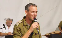 המג"ד הכניס ספר תורה לע"נ אביו שנרצח