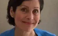 I was you, “Defender of the Palestinians,” and I want to puke