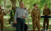 החזן הראשי לצה"ל בשיר מיוחד לנשות החיילים