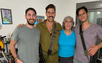 Project reunites parents with lone soldiers in combat duty