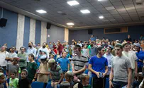 מאות ילדים השתתפו בעצרת תפילה