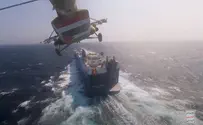 Пираты-хуситы захватывают корабль в Красном море