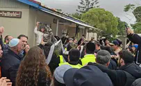 הכנסת ספר תורה כונתה "הפלישה השנייה"