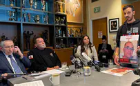 Arnold Schwarzenegger meets hostages' families