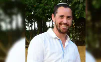 קל כנשר היית, להכות באויב המרושע והטמא