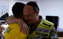 גיבורי תשפ"ד: חיים השיב לילד היתום תפילין ששרדו את הטבח