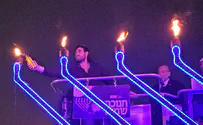 Son of State Comptroller lights menorah