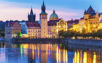 10 killed in mass shooting in downtown Prague